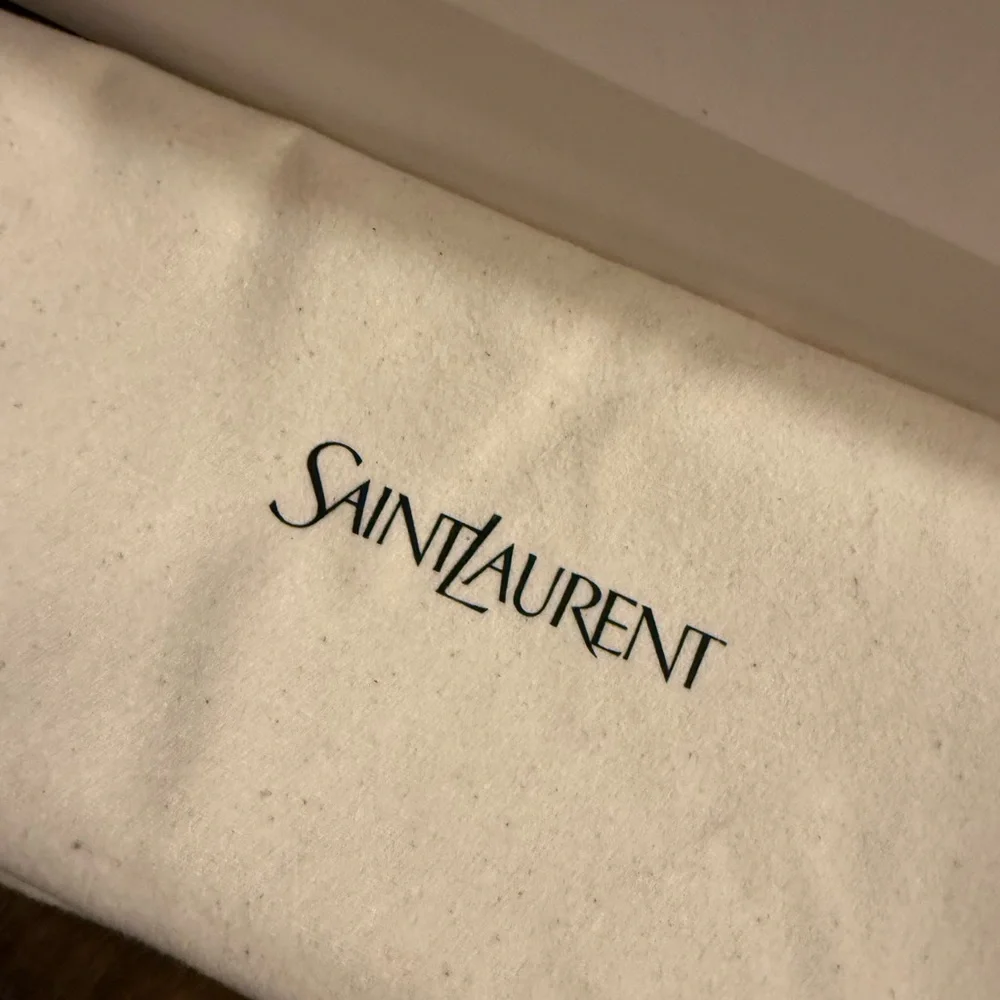 Saint Laurent Ivory Leather Envelope Clutch with Gold YSL Hardware - Picture 7 of 9